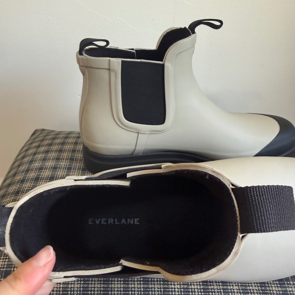 Everlane The Rain Boot Bone Black Contrast Toe Chelsea Boot Size 11 Cream - Picture 5 of 7
